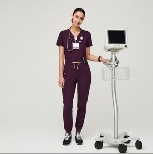 Deep Purple FIGS Scrub Set Small -NWT